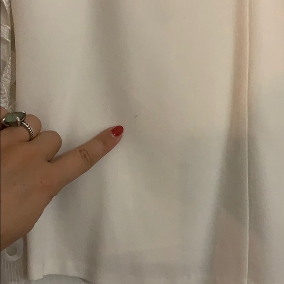 Ramy Brook NY White blouse w/ detailed bell sleeve - Picture 12 of 12